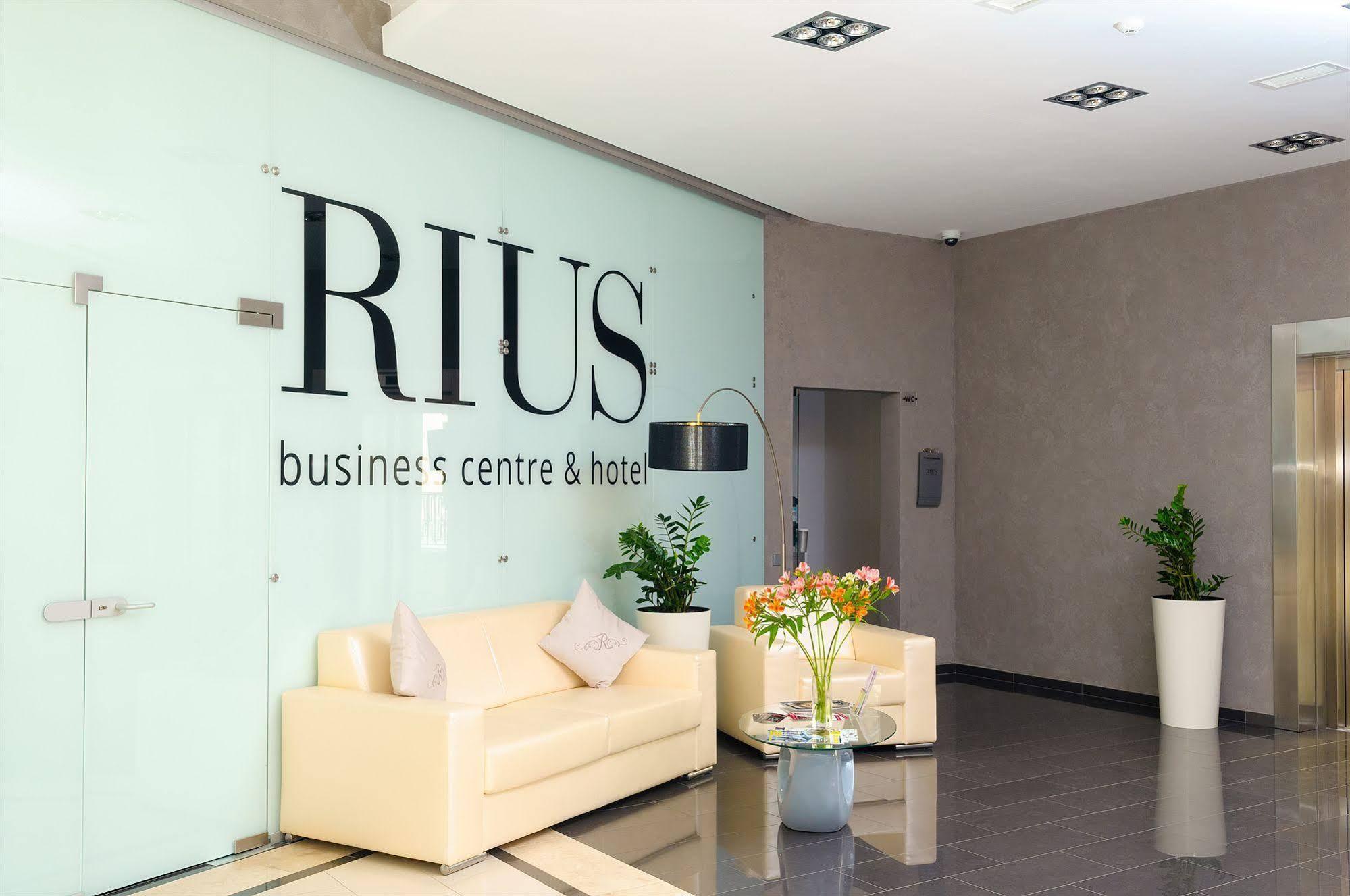 Rius Hotel Liov Exterior foto